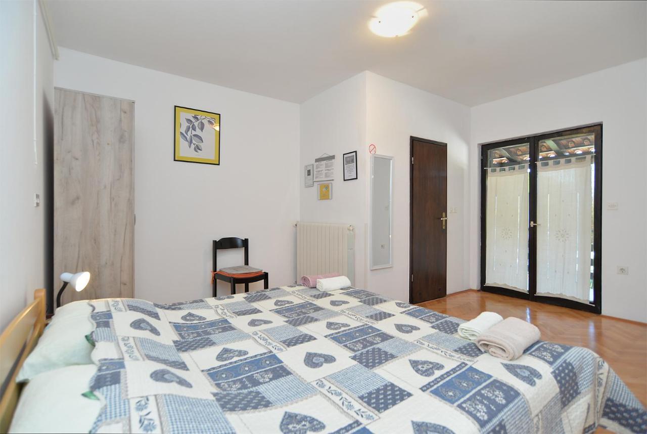 Rooms Veli Vrh 2208 بولا المظهر الخارجي الصورة