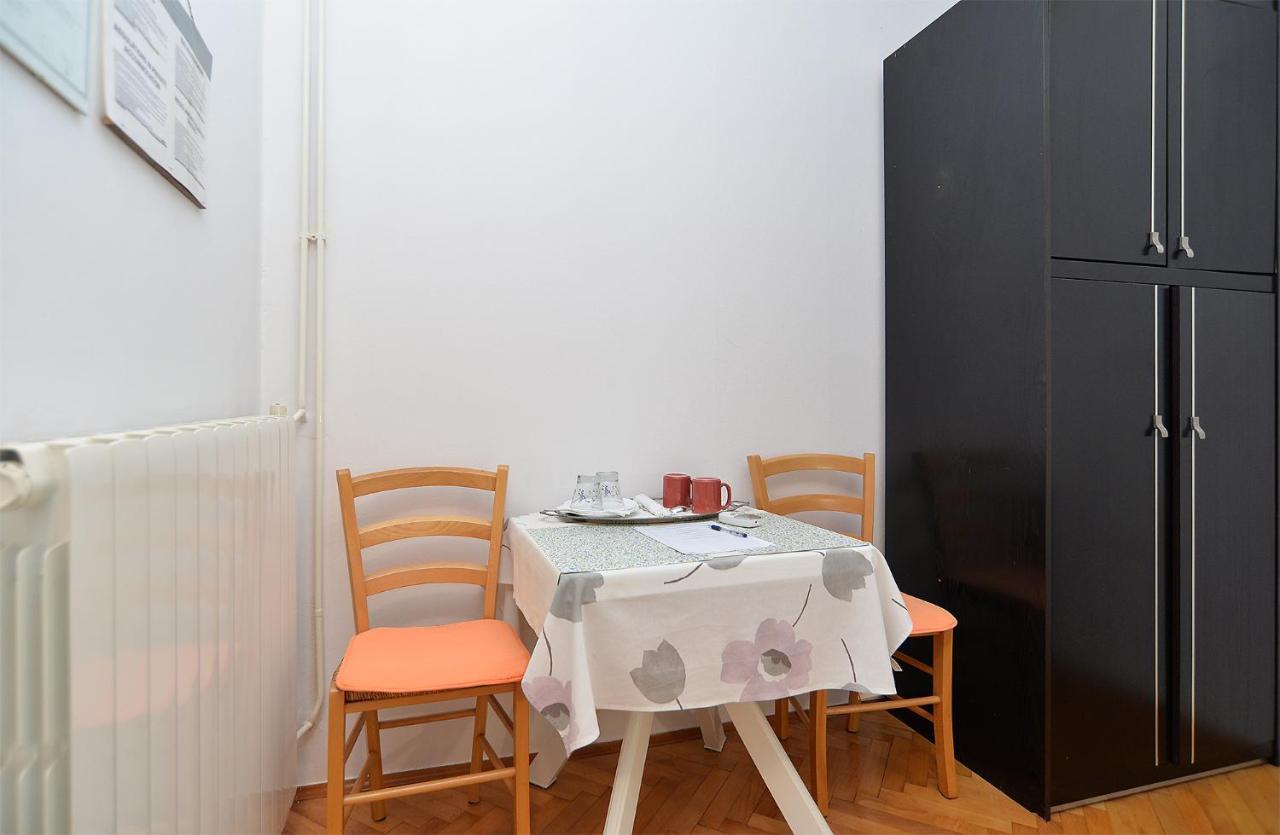 Rooms Veli Vrh 2208 بولا المظهر الخارجي الصورة