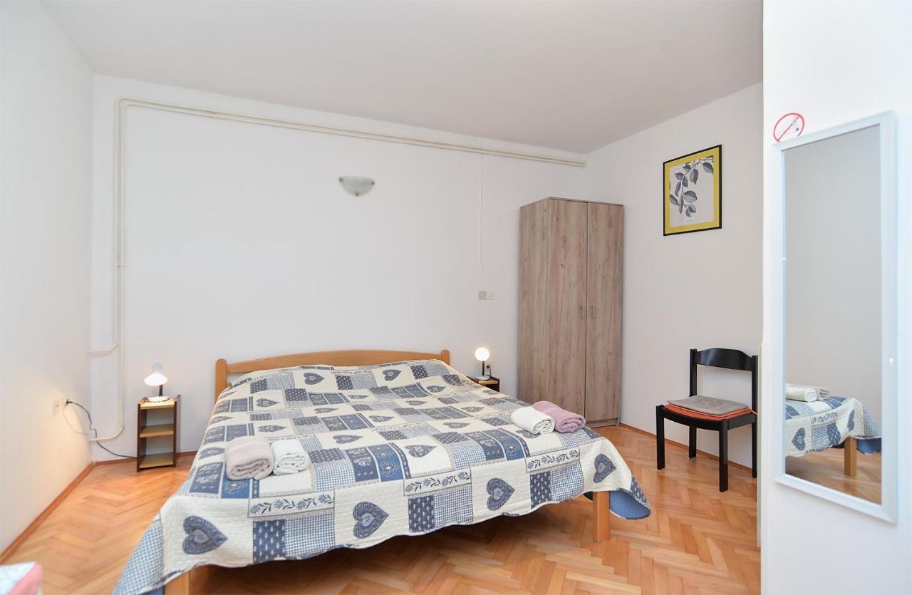 Rooms Veli Vrh 2208 بولا المظهر الخارجي الصورة