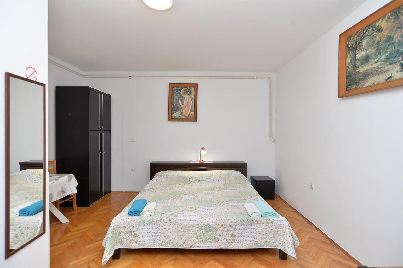 Rooms Veli Vrh 2208 بولا المظهر الخارجي الصورة
